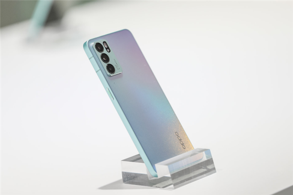 高顏值oppo reno6 pro 6月5日上市發售:12gb 256gb版售價4499元